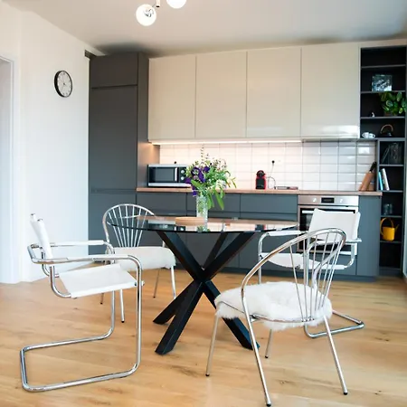60 Free Parking&wifi Apartman *